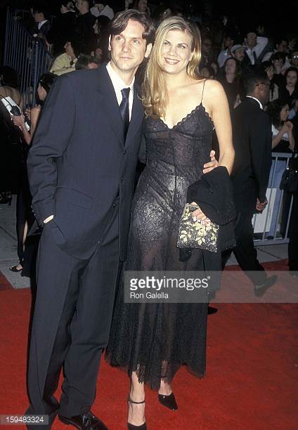 Kristen Johnston Still Not Married? Or Struggle with Drugs And Disease Didn't Let Her Have A